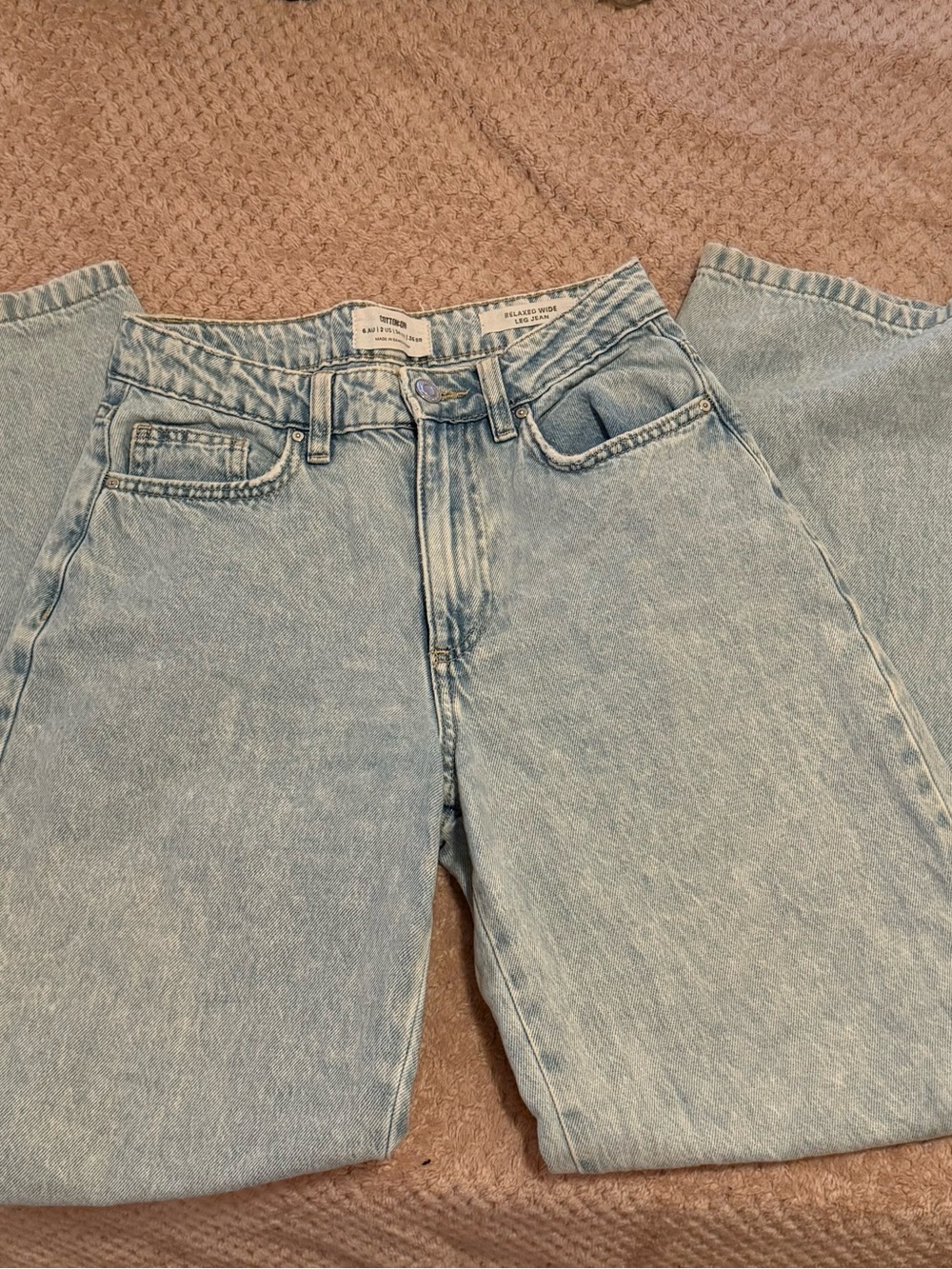 Cotton On Relaxed Wide Leg Jean size US 2
